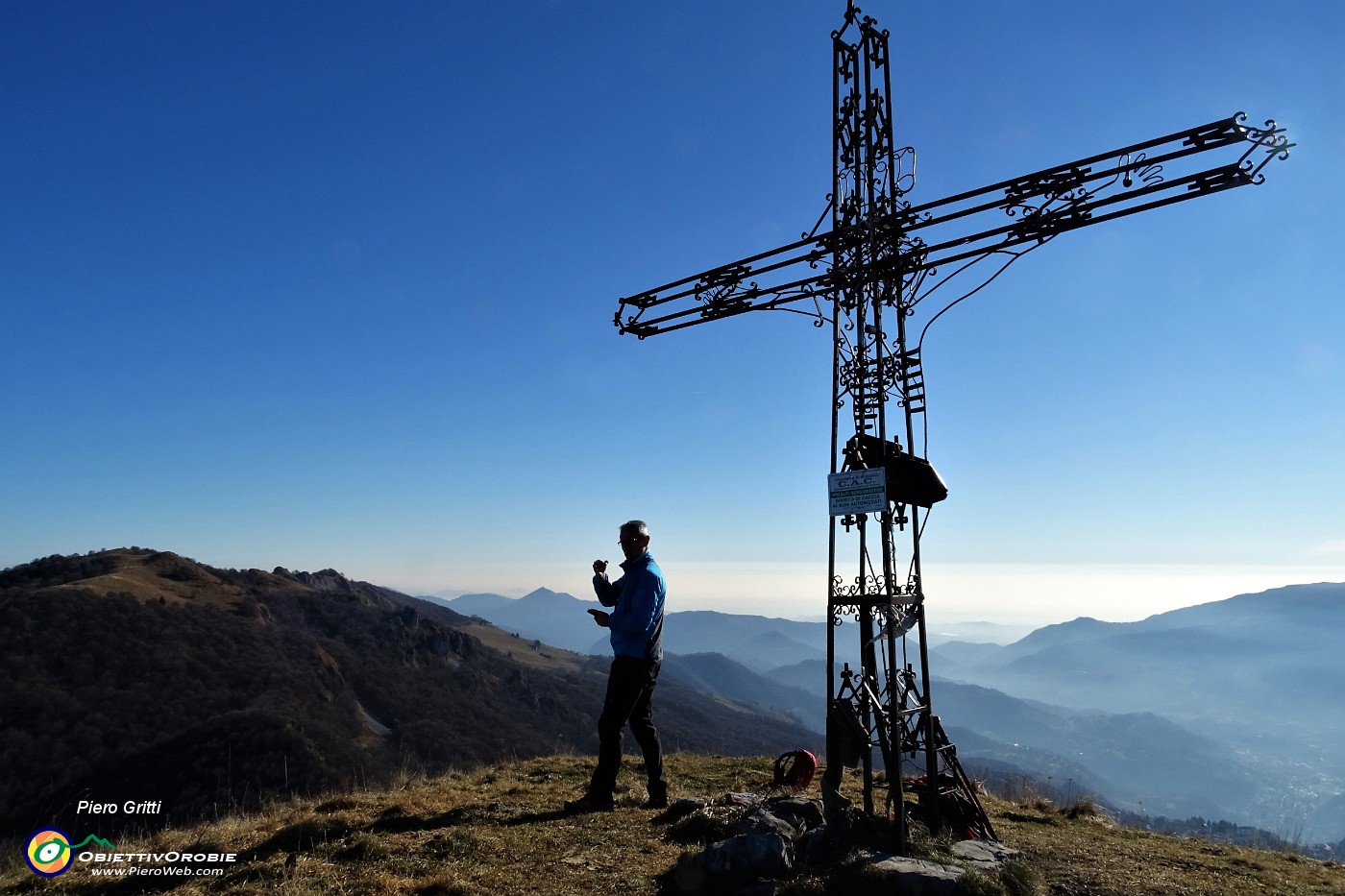 54 Dallo Zuc di Valmana vista verso 'I Canti' (a sx).JPG -                                